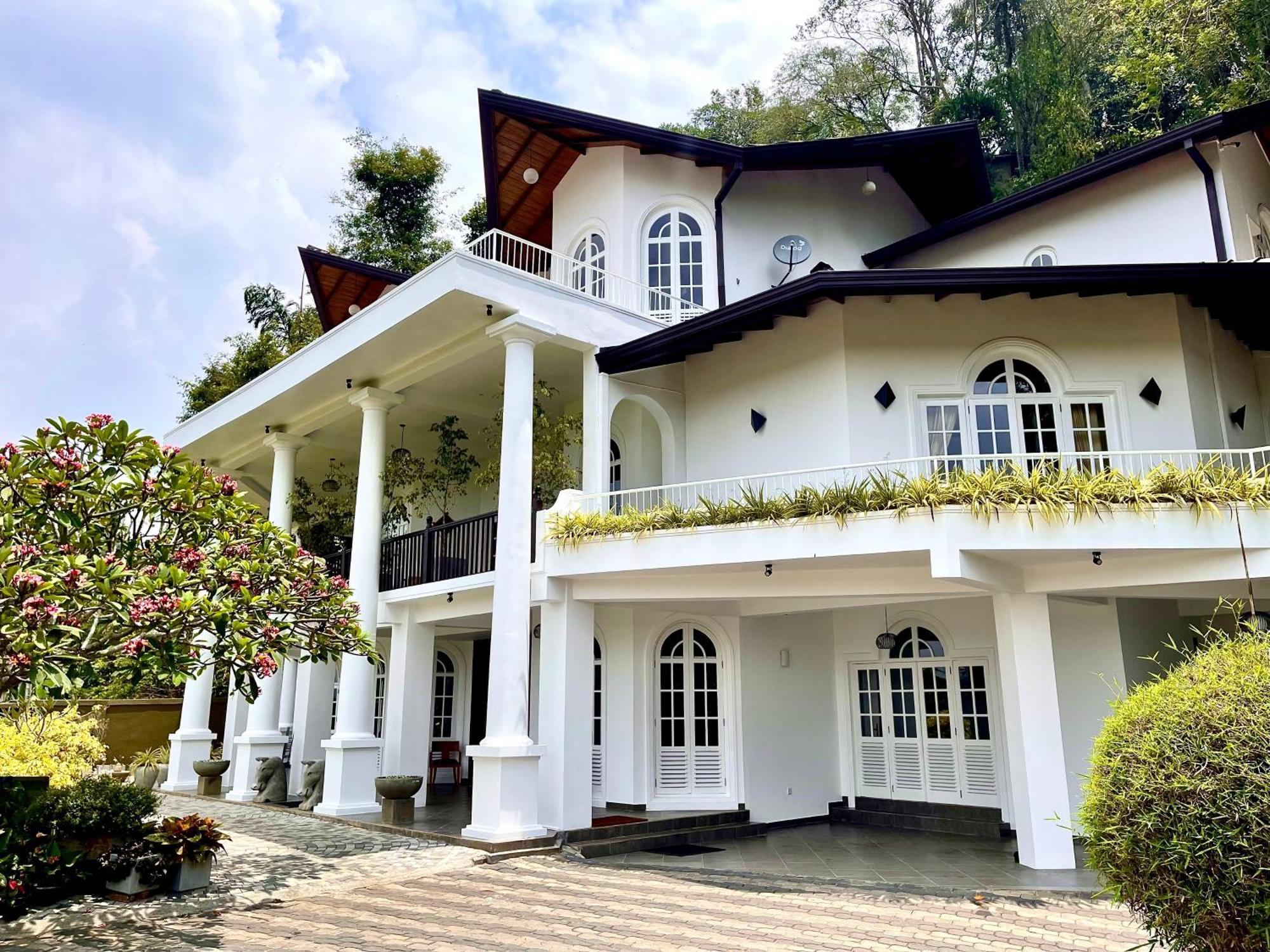 Samindra Villa Kandy Extérieur photo