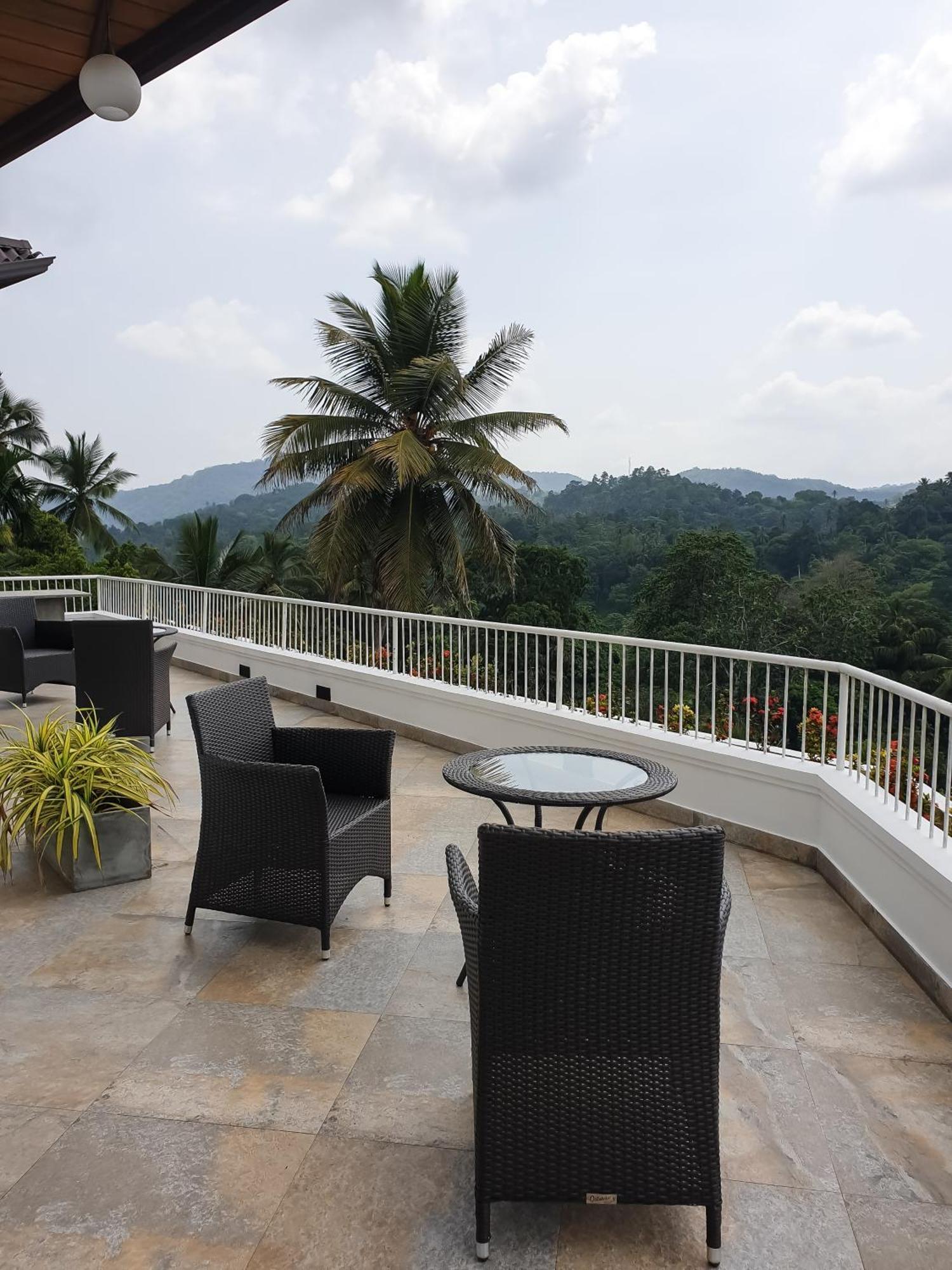 Samindra Villa Kandy Extérieur photo