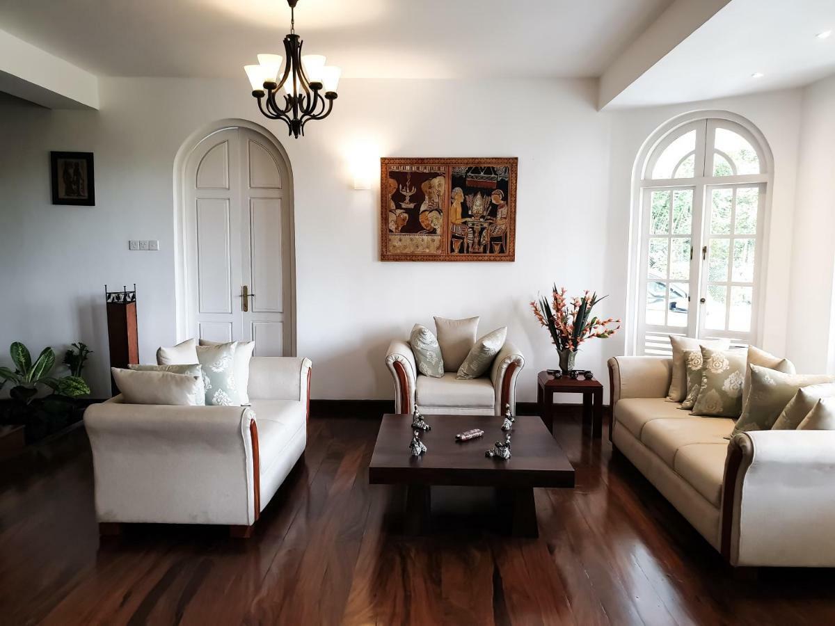 Samindra Villa Kandy Extérieur photo
